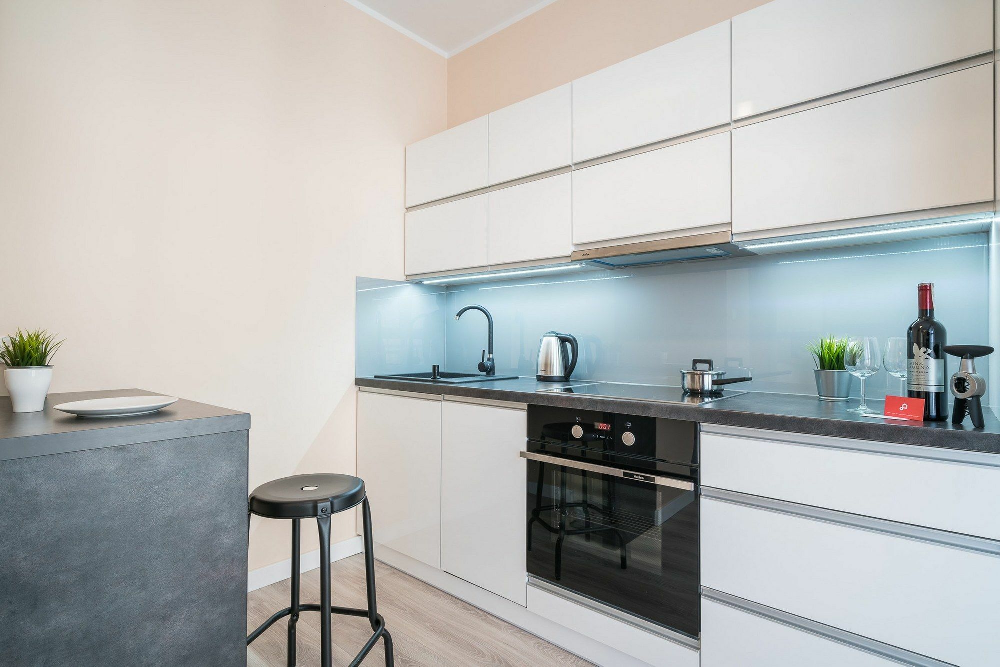 Rentplanet - Odra Tower Διαμέρισμα Βρότσλαβ Εξωτερικό φωτογραφία